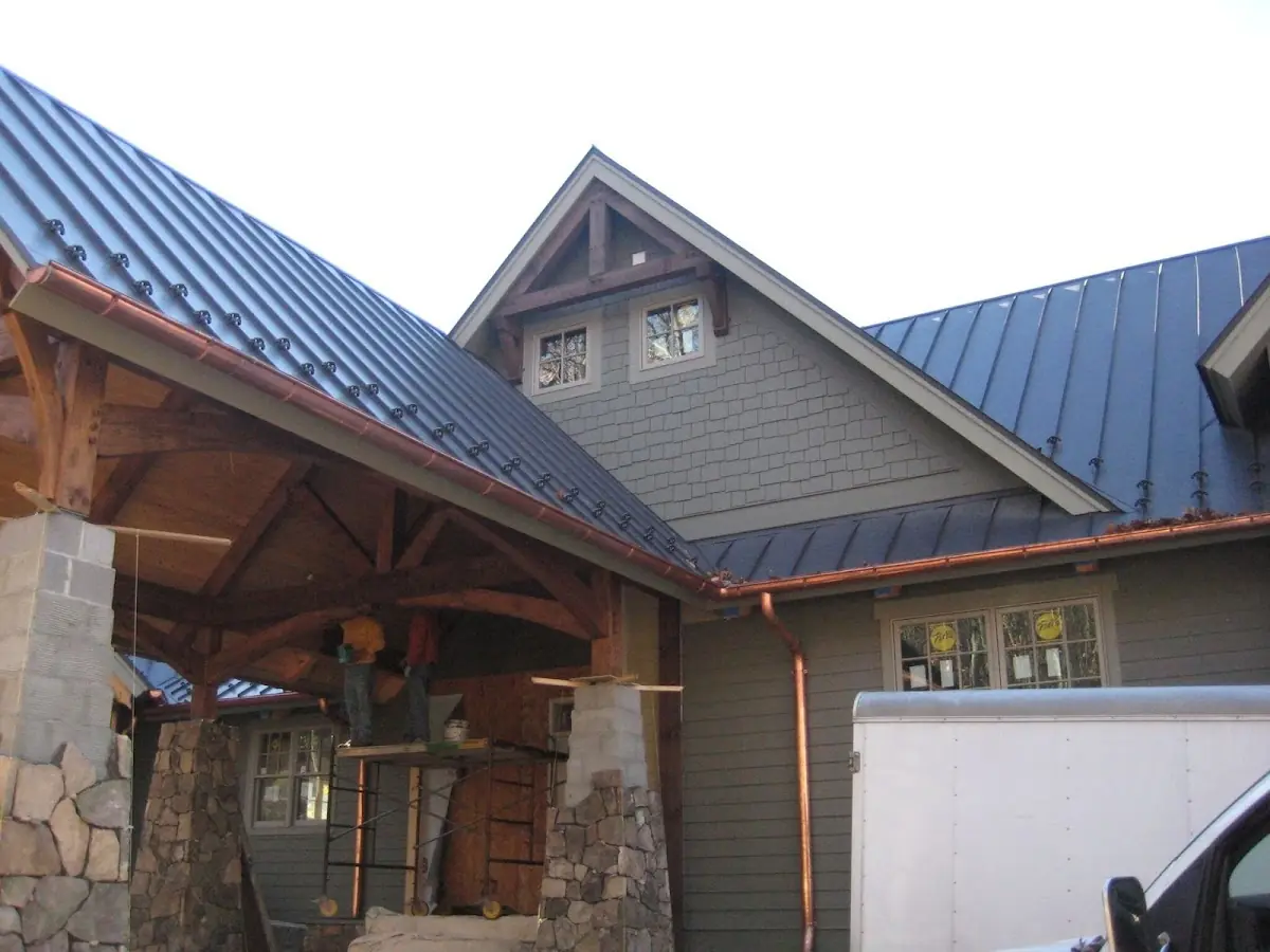 Craftsman Roofing team delivering quality roofing work in Litchfield Park